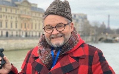 «О выписке пока не думаю»: историк моды Васильев рассказал о лечении