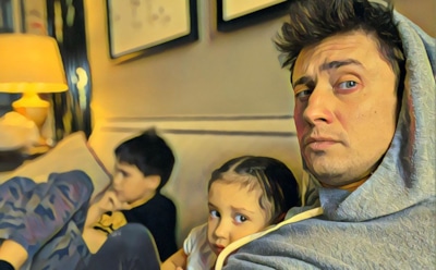 «Домашние войны»: Прилучный снял, как играет с сыном