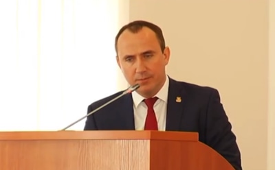 Мэр Геленджика обматерил свою помощницу в прямом эфире