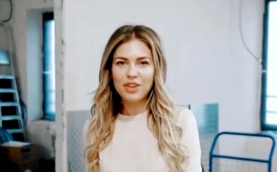 Дакота отметила семейный праздник с Соколовским и новым парнем