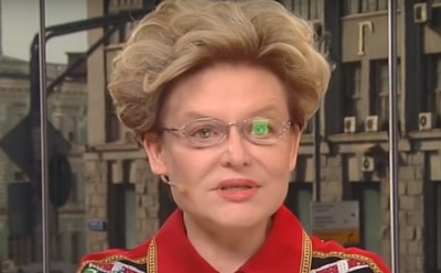 Малышева трогательно поздравила маму с днем рождения