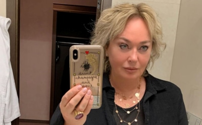 Ларису Гузееву высмеяли за грязное окно