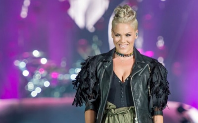 7 звезд, которые избавились от вызывающего образа