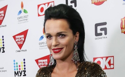 Сдача пустых бутылок и другие факты из жизни певицы Славы