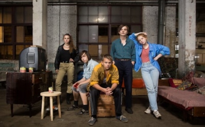 Сериал «Мир! Дружба! Жвачка!»: сюжет, актеры, интересные факты