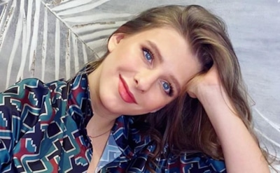 «Бурундучьи щечки»: Арзамасова пожаловалась на лишний вес