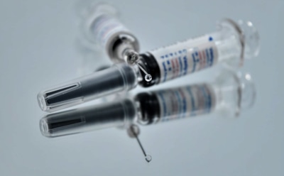 В России вакцина от COVID-19 может появиться в августе