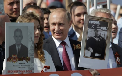 Как выглядят отцы президентов разных стран мира