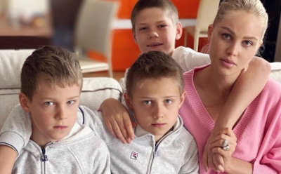 Марию Погребняк обвинили в хайпе из-за фото с врачами