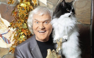 Куклачев призвал не бояться кошек и собак во время пандемии