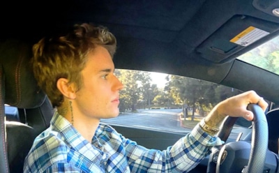 Снимок Джастина Бибера стал мемом из-за русского ругательства