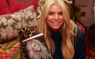 14 тыс. шагов в день помогли Джессике Симпсон сбросить 45 кг