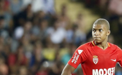 10 самых дорогих футболистов