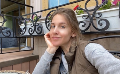 Ковальчук объяснила нежелание показывать двухлетнюю дочь