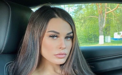 Звезда «Дома-2» Пинчук подарила маме авто за 4 млн руб.