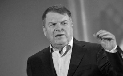 Умер Михаил Кокшенов