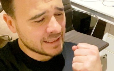 Эмин Агаларов пытается забрать у должника 17,5 млн руб.