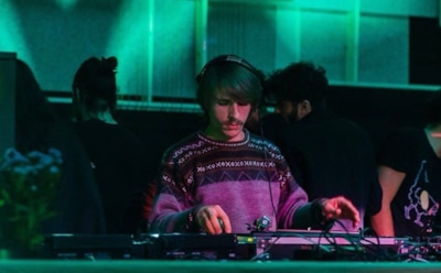 Диджей из РФ Денис Казначеев арестован в Германии