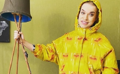 Оставшийся без денег Гоген продает «дореволюционные куклы» жены