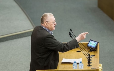 Жириновский: Ефремов сбежит или выпадет из окна