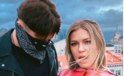 «Аж зубы сводит»: бойфренд уговорил Риту Дакоту прыгнуть с парашютом