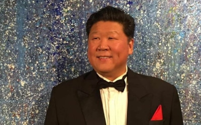 В Китае певца заблокировали в TikTok из-за сходства с Си Цзиньпином