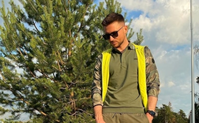 «Роднуля»: Сергей Лазарев умилил снимком с Владом Топаловым