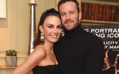 Арми Хаммер разводится с женой после 13 лет отношений