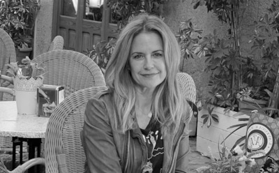 Жена Джона Траволты умерла от рака