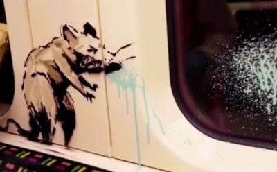 «Коронавирусные» граффити Бэнкси в метро Лондона уничтожили