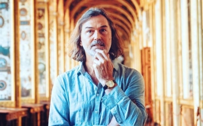 Никас Сафронов «на последние деньги» купил новую машину