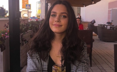 16-летняя внучка Кобзона устроила фотосессию на яхте