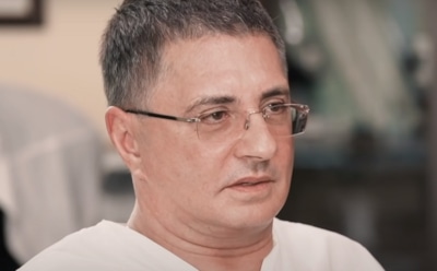 «В трансвеститы потянет»: доктор Мясников высказался об удаленном образовании