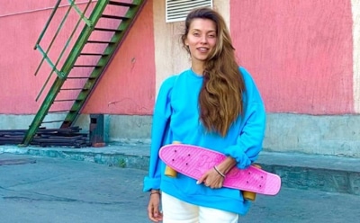 Тодоренко устроилась ведущей на украинскую радиостанцию