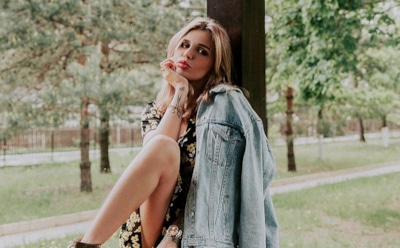 Адель Сергеенкова объяснила, почему разрешила юной дочери увеличить губы