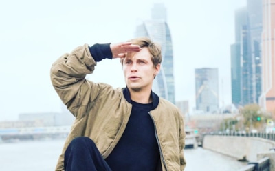 Звезда «Кадетства» Александр Головин вышел в свет с новой пассией