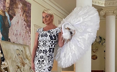 Волочкова продает знаменитую купель из-за штрафов