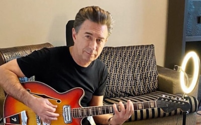 Ставший отцом Сюткин поделился кадрами из роддома