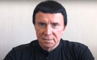 «Любая вакцина опасна»: Кашпировский записал обращение к Путину