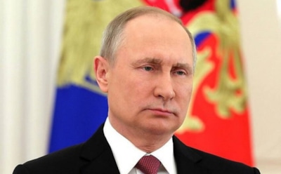 Дочь Владимира Путина получила вакцину от COVID-19