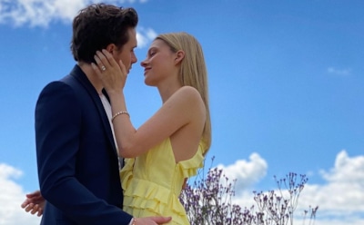 21-летний сын Виктории Бекхэм тайно женился на дочери миллиардера