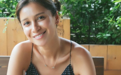 Равшана Куркова восхитила поклонников новым имиджем