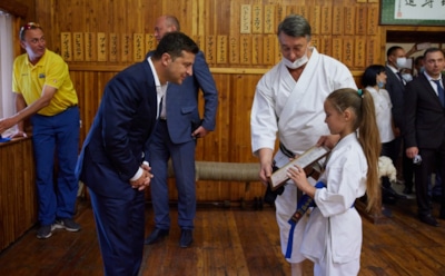 Владимир Зеленский получил черный пояс по карате