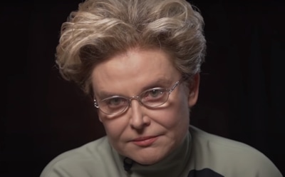 Малышева назвала дебилами россиян – противников карантина