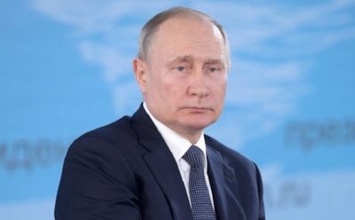 Путин поздравил знатоков с 45-летием игры «Что? Где? Когда?»