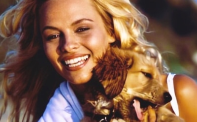 Памела Андерсон закрутила роман с телохранителем — СМИ