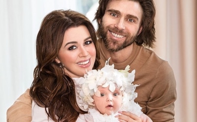 Анастасия Заворотнюк вышла на связь и показала подарок от дочери