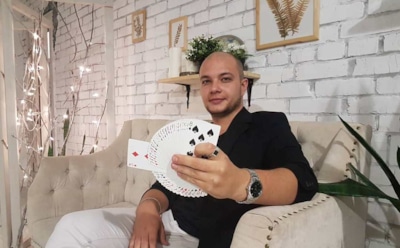 Иллюзионист Кулаков просит прощения за фокусы в храме Спасителя