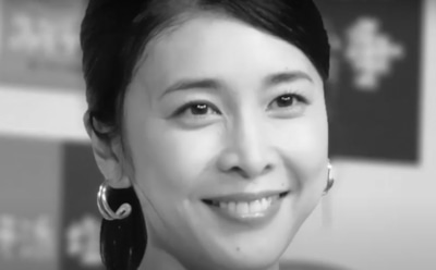 40-летняя актриса Юко Такэути покончила с собой