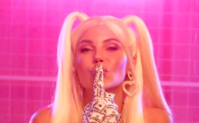 Самойлову обвинили в плагиате после запуска бренда косметики